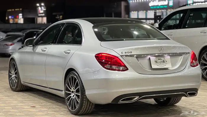 مرسيدس C300 ..2017 بحالة الوكالة بسعر 68 4