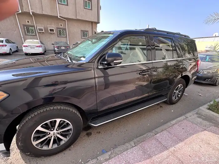 اكسبديشن 2021 xlt 4