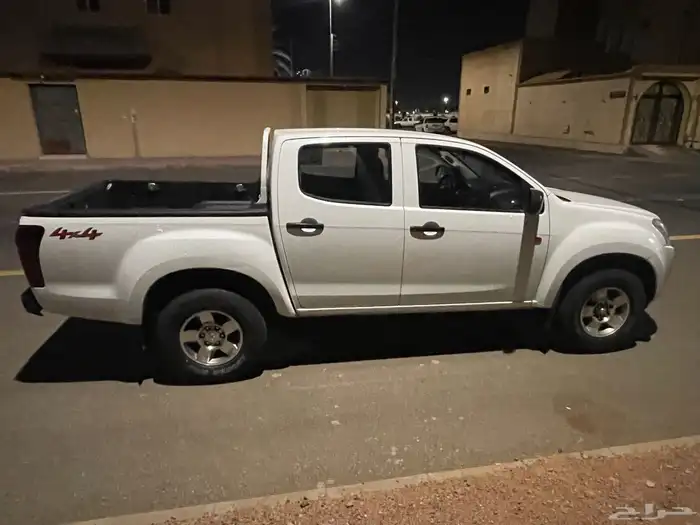 ايسوزو دبل 2022 ديزل 8