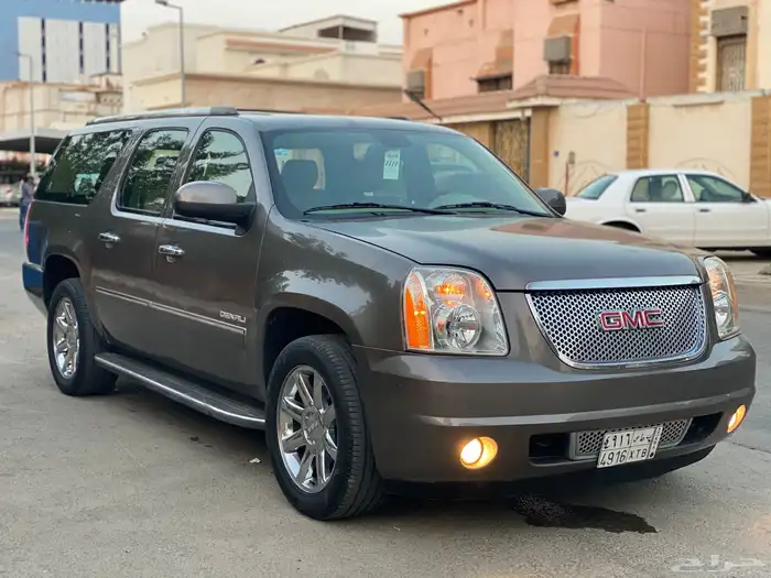 يوكن دينالي XL 2011 ( التوكيلات) 5
