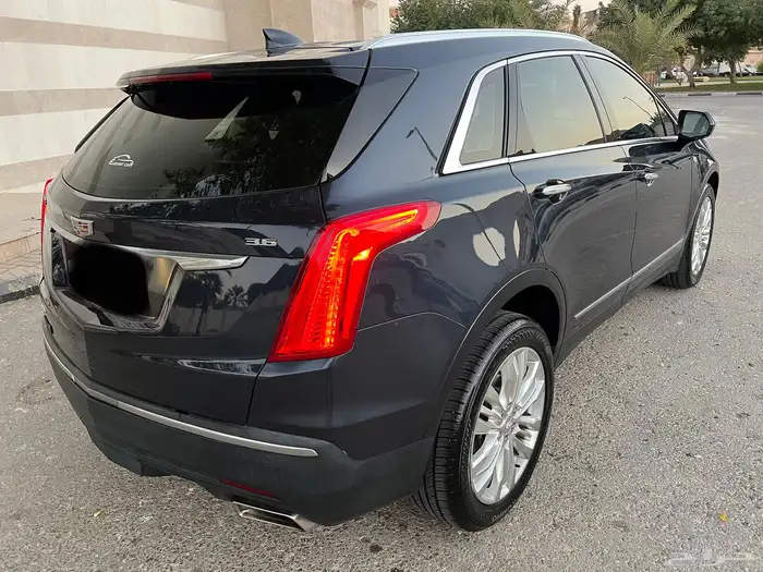 كاديلاك ( SXT5 ) الموديل 2019 فل كامل صيانات وكاله 65