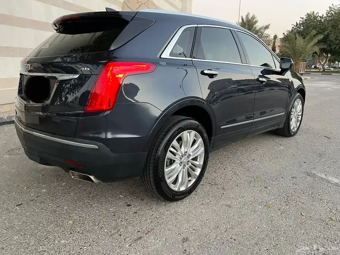 كاديلاك ( SXT5 ) الموديل 2019 فل كامل صيانات وكاله 68