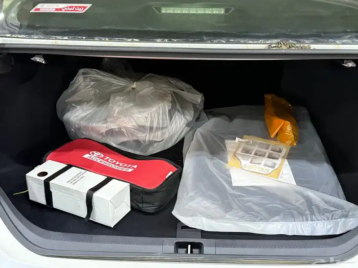 تويوتا كامري 2022 اصفار و بطاقة جمركية 12