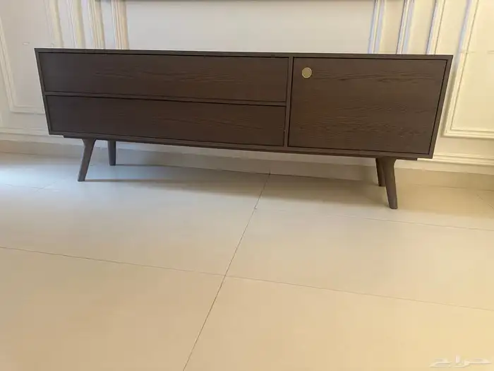 طاولة كونسول بوفيه مع مراية من لوفت 0