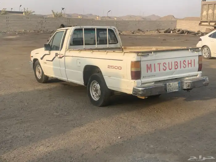 ونيت موتسبيشي ديزل للبيع 4