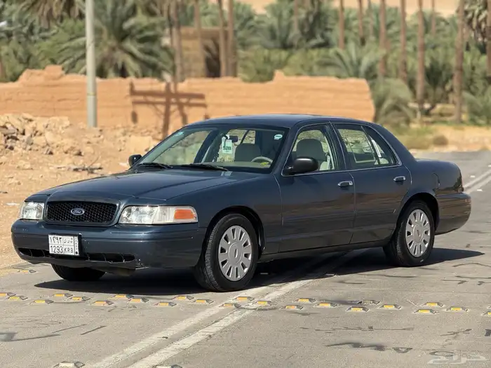 فورد بوليسي 2010 1