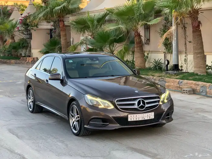 مرسيدس E200 فل كامل 2014 بحاله الوكاله 15
