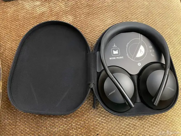 سماعة رأس لاسلكية Bose Noise Cancellation Headphones 700 8