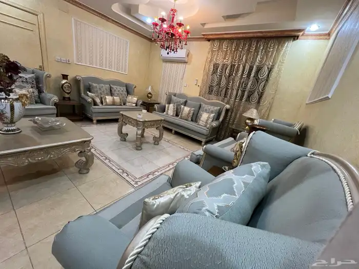 طقم كنب خشب زان سماوي وذهبي مع طاولات 3