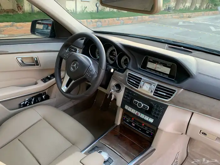 مرسيدس E200 فل كامل 2014 بحاله الوكاله 21