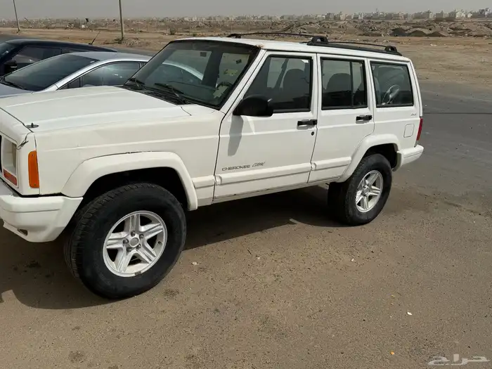 جيب شروكي تشليح 2001 3