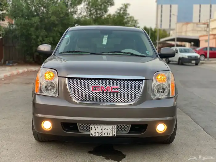 يوكن دينالي XL 2011 ( التوكيلات) 0