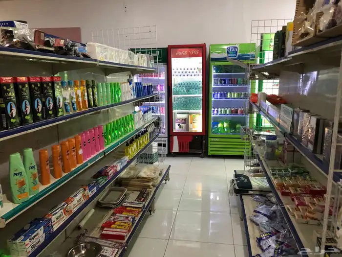 للتقبيل سوبر ماركت علي طريق الخواجات 9