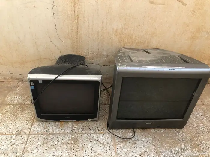 للبيع تلفزيونات قديمة 0