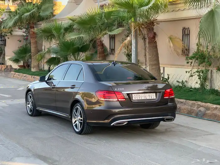 مرسيدس E200 فل كامل 2014 بحاله الوكاله 6