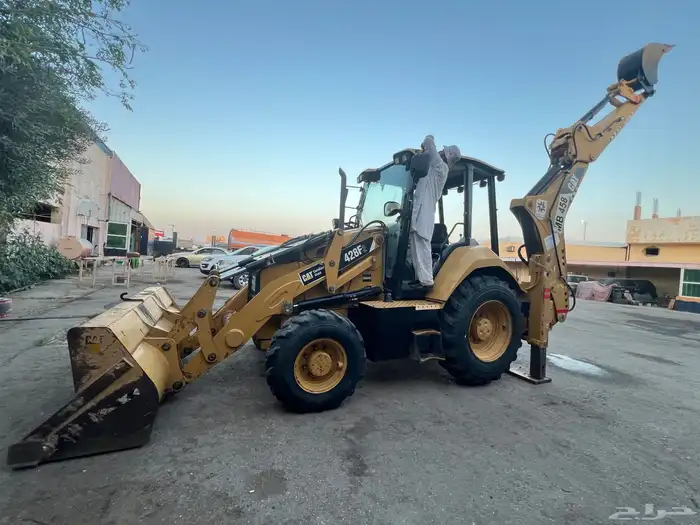 جي سي بي JCB للايجار 2