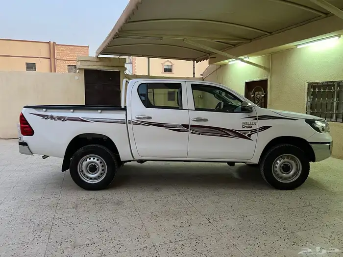 هايلوكس 2025 دبل ديزل سلق 9