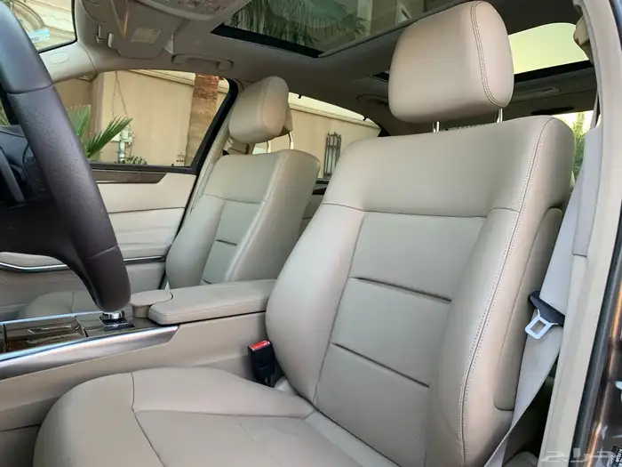 مرسيدس E200 فل كامل 2014 بحاله الوكاله 10