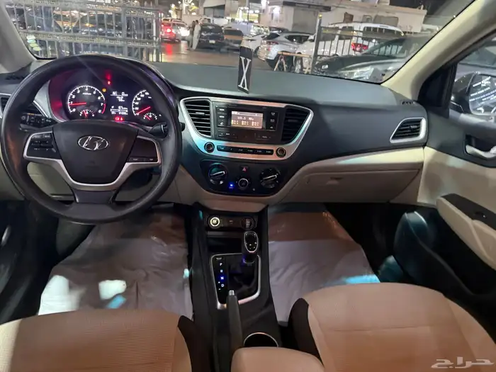 اكسنت 2023 للبيع 4