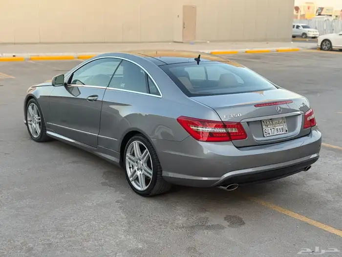 مرسيدس E300 كوبيه (( نظيف جدا ممشى قليل )) 3
