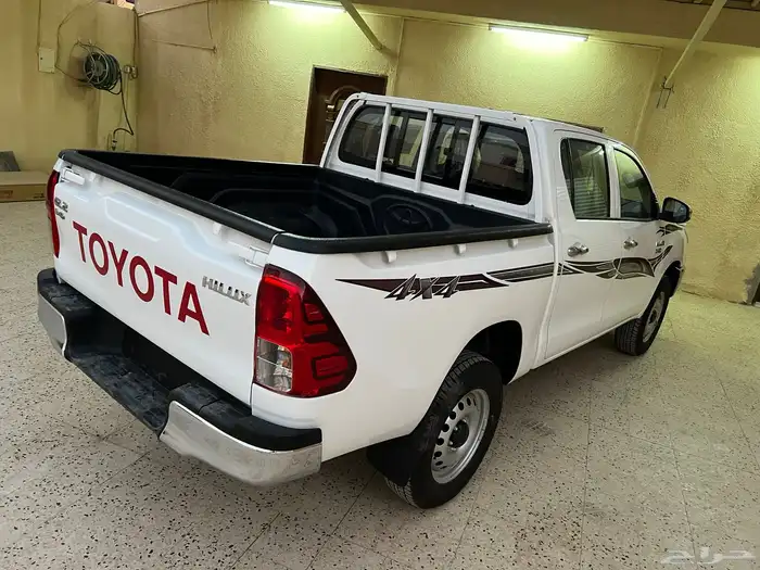 هايلوكس 2025 دبل ديزل سلق 8