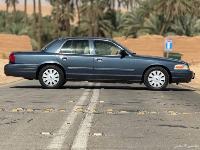 فورد بوليسي 2010 4