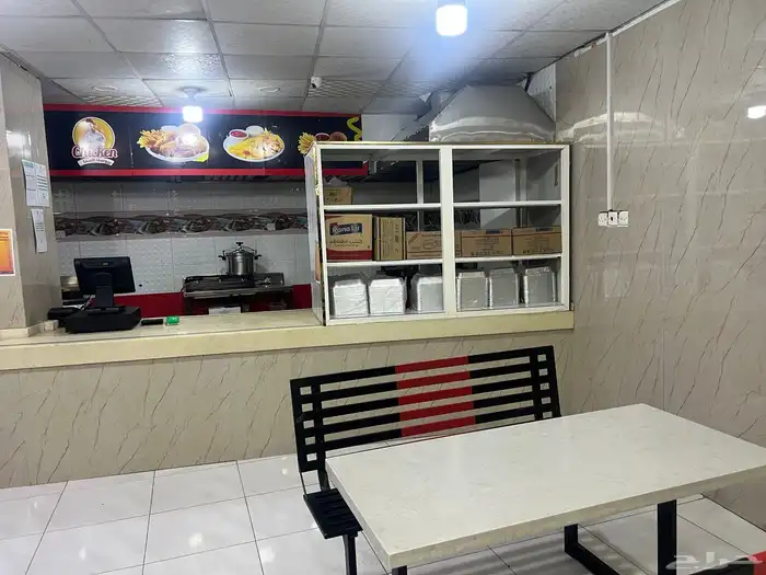 مطعم بروست مع السكل والرخصه للتقبيل او البييع 13