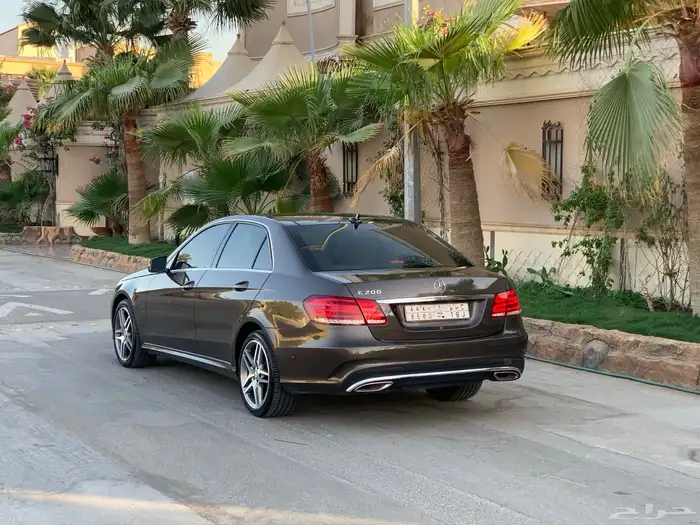 مرسيدس E200 فل كامل 2014 بحاله الوكاله 5