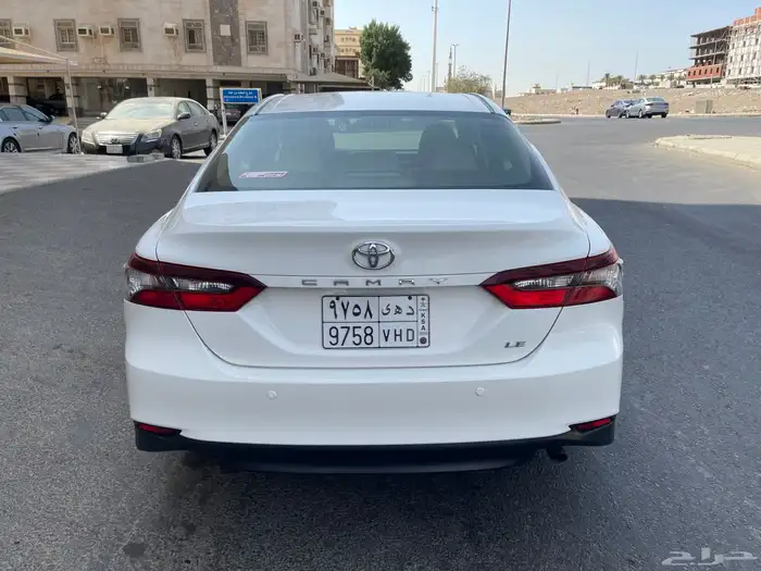 كامري LE 2021 بنزين 20