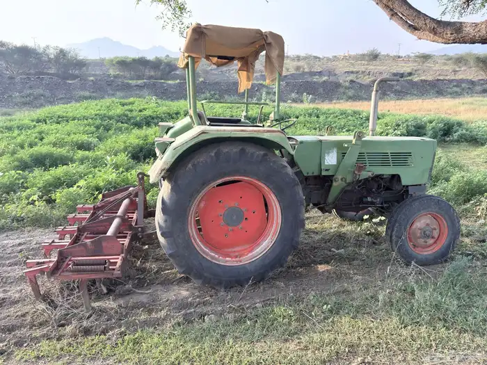 للبيع حراثة فنت 106 6