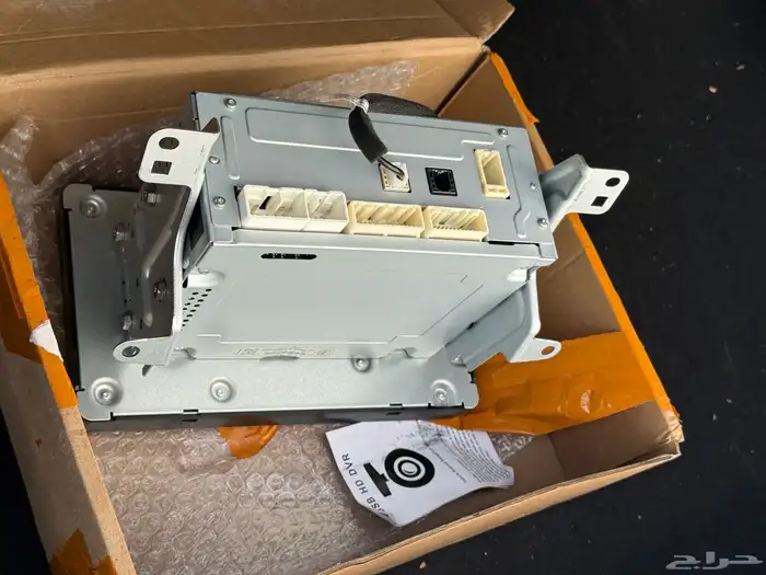 شاشة تويوتا يارس 2024 YX فل كامل وكالة أصلية استخدام نظيف 3