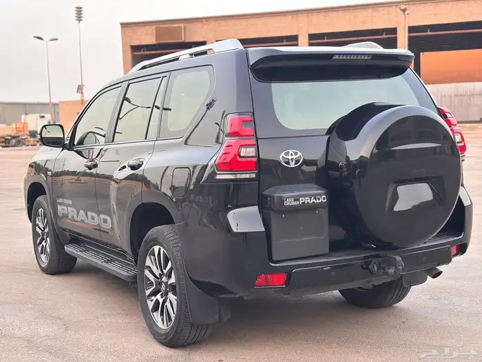 تويوتا برادوTXL 2022فل كامل عداد 56 الف 4