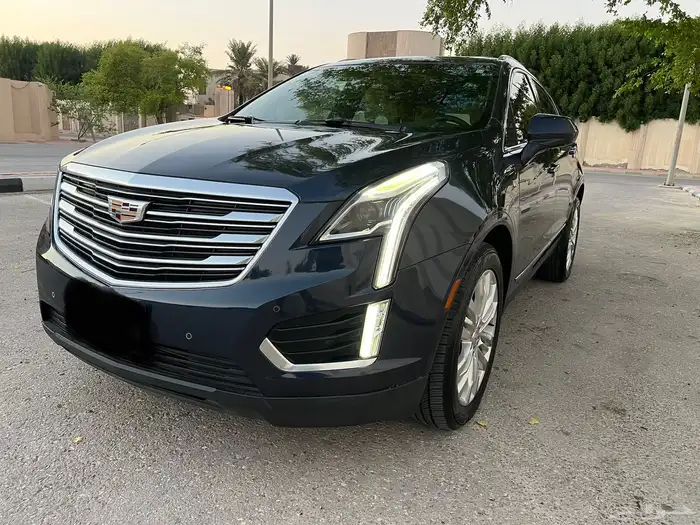 كاديلاك ( SXT5 ) الموديل 2019 فل كامل صيانات وكاله 64
