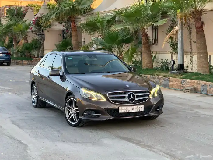 مرسيدس E200 فل كامل 2014 بحاله الوكاله 13