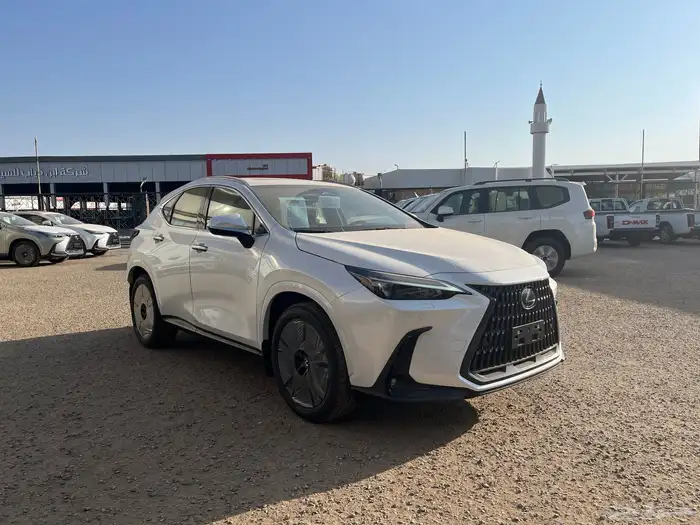 لكزس NX350 AA خليجي 2025 1