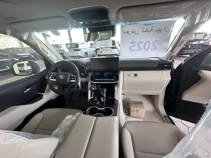 تويوتا لاند كروزرGXRLS اسود سعودي 2025رقم5 6