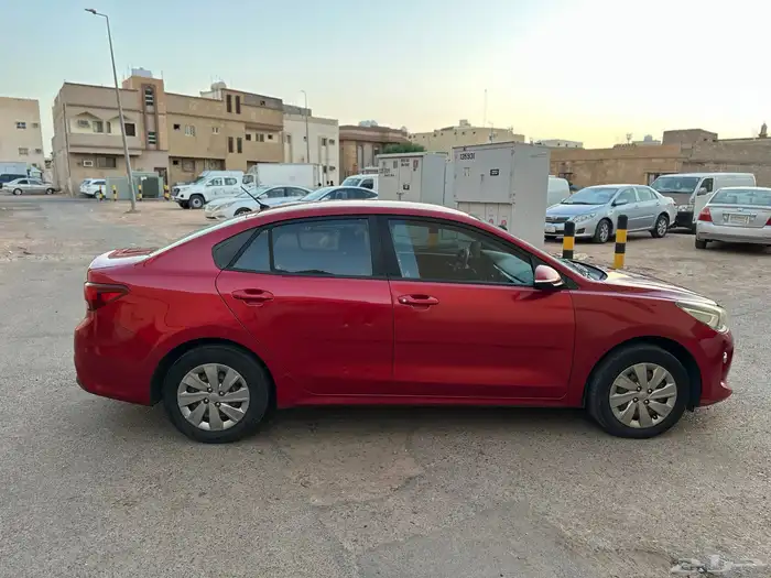 كيا ريو 2019 ستاندر 6