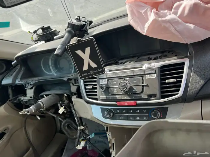 قطع غيار هوندا اكورد 2014 4