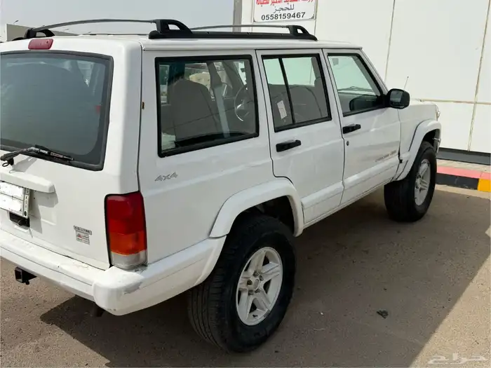 جيب شروكي تشليح 2001 4