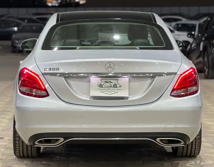 مرسيدس C300 ..2017 بحالة الوكالة بسعر 68 3