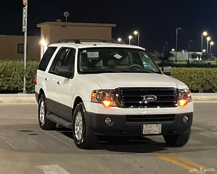 فورد اكسبيدشن 2013 ( ممشى قليل ) 1