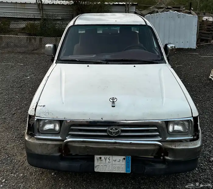 هايلوكس 2000 1