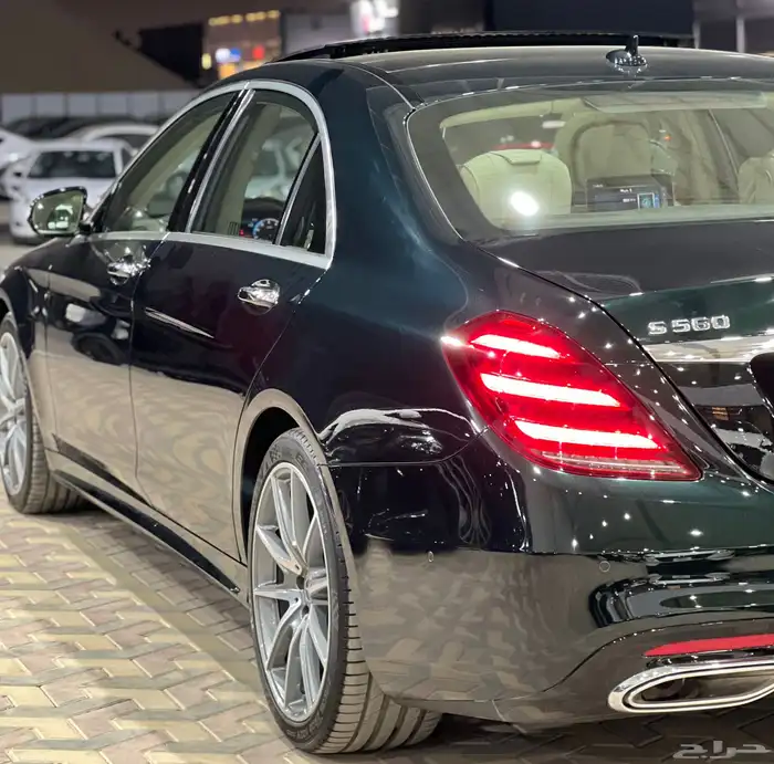 مرسيدس 2020 S450 جفالي أول مالك بممشى 40 بسعر 255 لون خاص 12