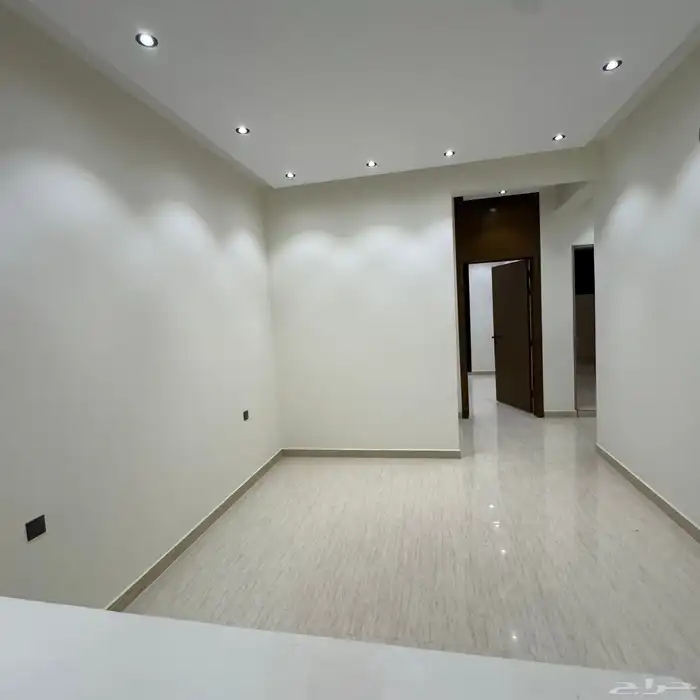 فيلا خاصه للبيع طويق 16