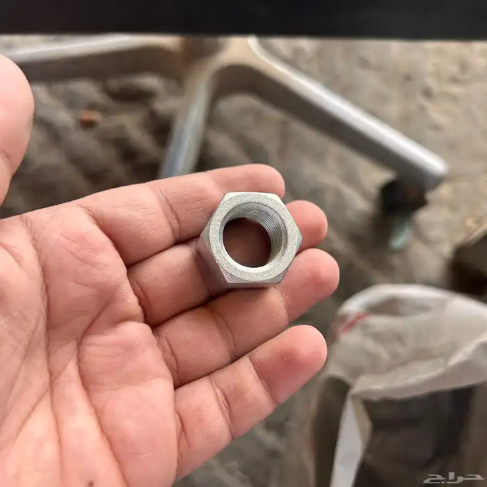 مسامير ديانه مستبيشي خلفيه يمين 5