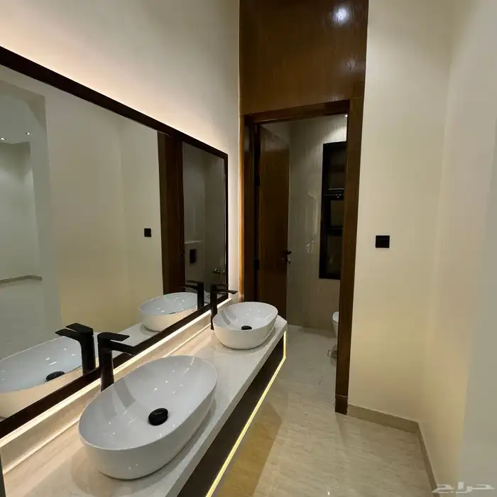 فيلا خاصه للبيع طويق 5