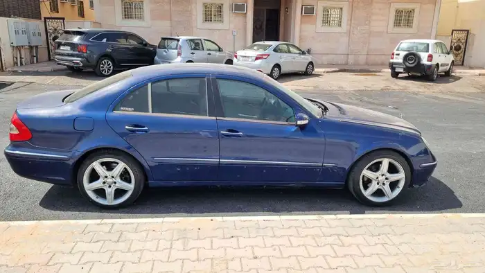 مرسيدس e 200 2006 البيع مستعجل 5