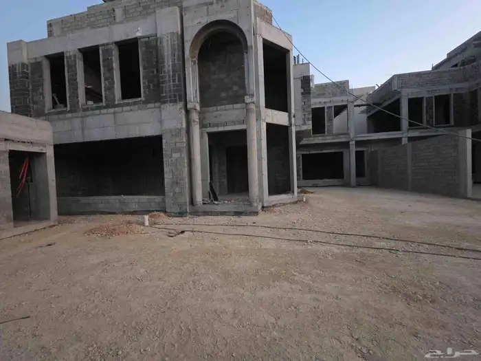 فلتين مساحة 750م في حي الياسمين 3
