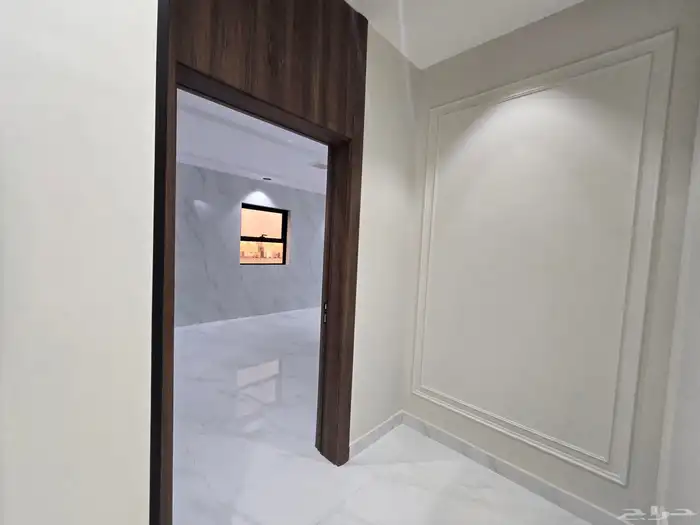 ادوار متكرره للبيع بحي الصفا علي شارعين مساحه 250 متر 19