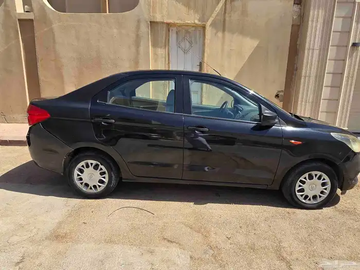 فورد فيجو 2015 8